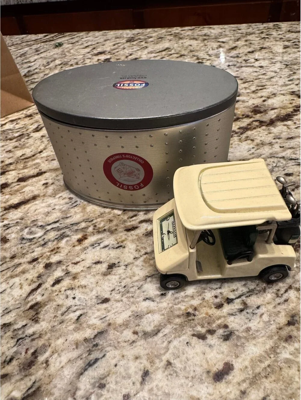 Fossil Limited Edition Timepiece GOLF CART In Collectable Fossil Tin Box